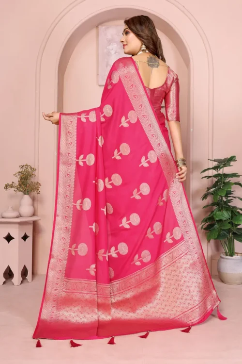 Banarasi saree
